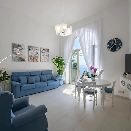 Casa Carmela Apartment *
